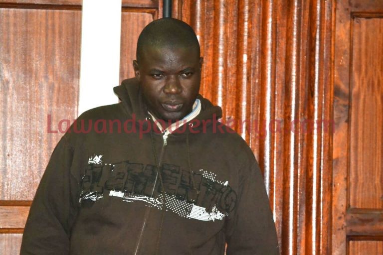 Man charged with obtaining 11M from tourists pretending to offer tour services