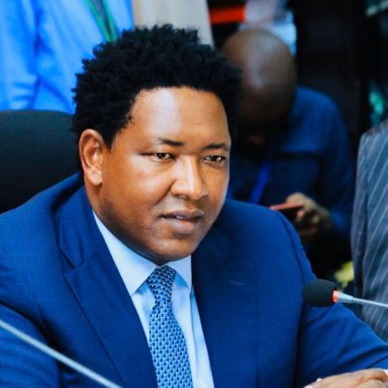 Woman sues Narok Senator for child support, claims Sh 200,000 upkeep monthly