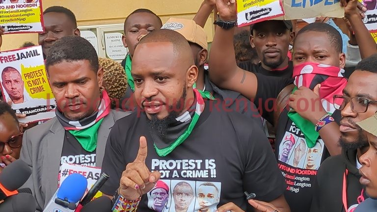 Boniface Mwangi, four others freed in unlawful demonstrations case